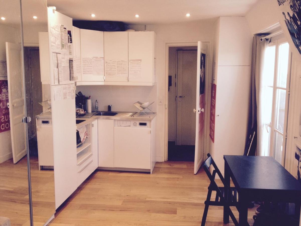 Ferienwohnung Montmartre Sous Les Toits Paris Exterior foto